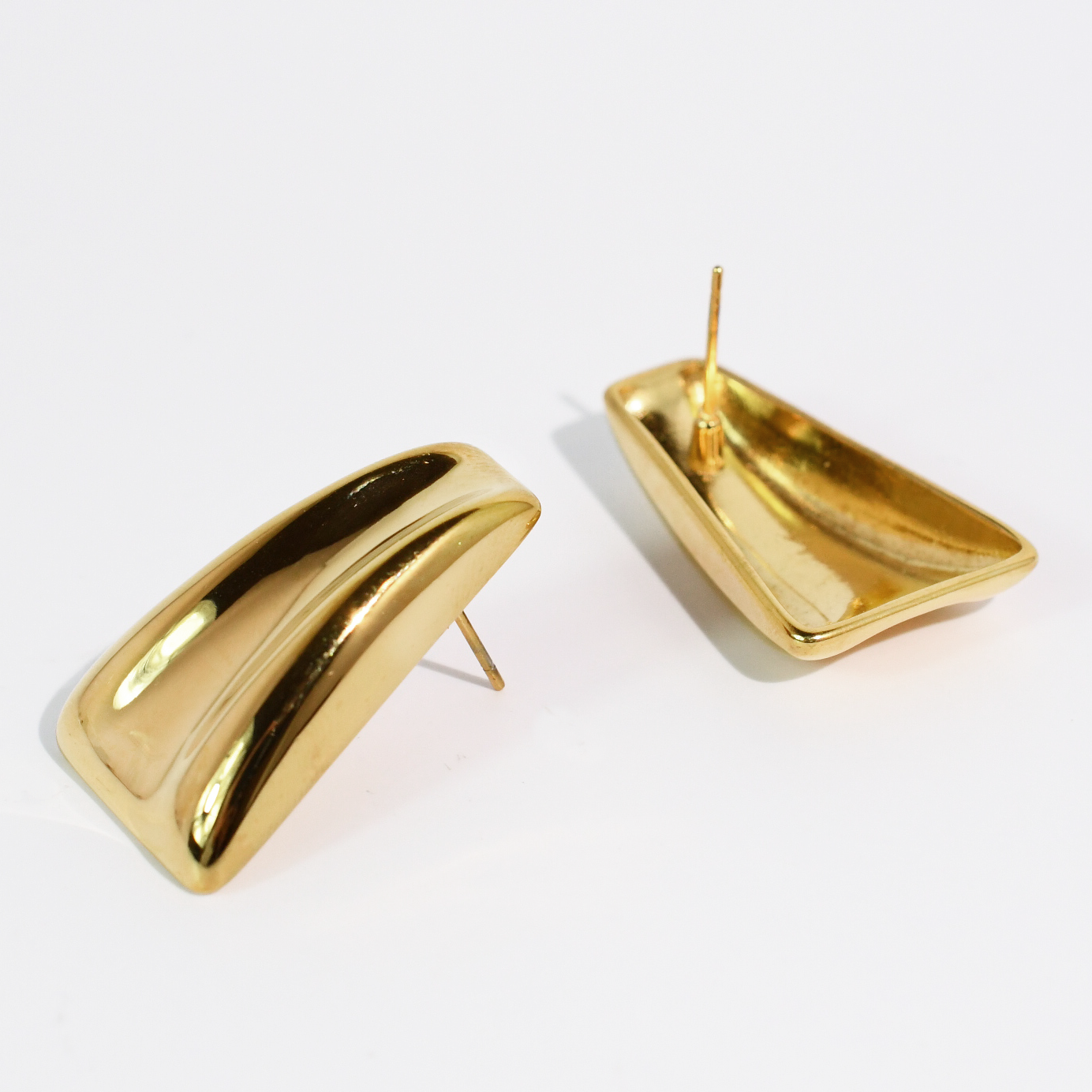 Showstopper Stud Gold