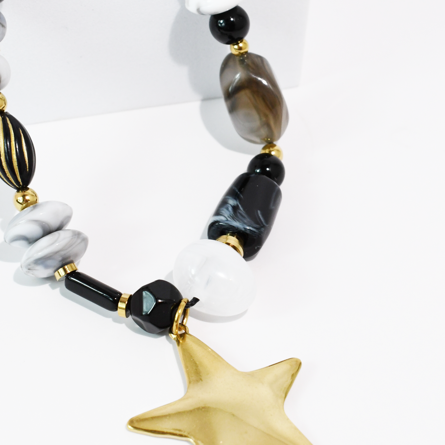 Star Glow Black