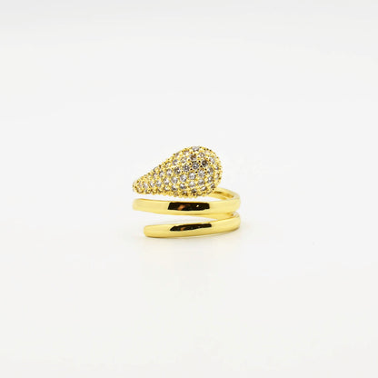 Gold Twisted Teardrop Ring P1