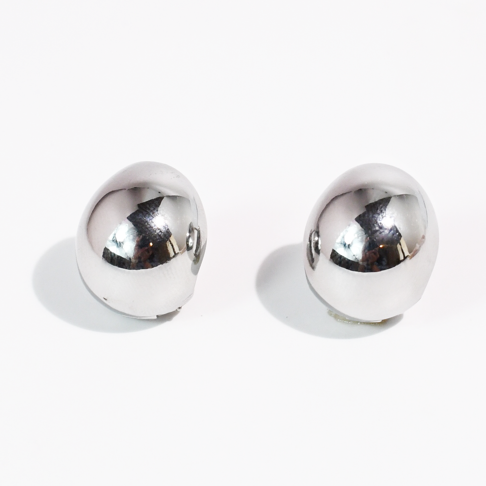 The Belle Stud Silver Waterproof