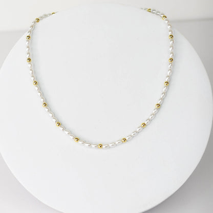 Dainty Pearl Chocker I-24