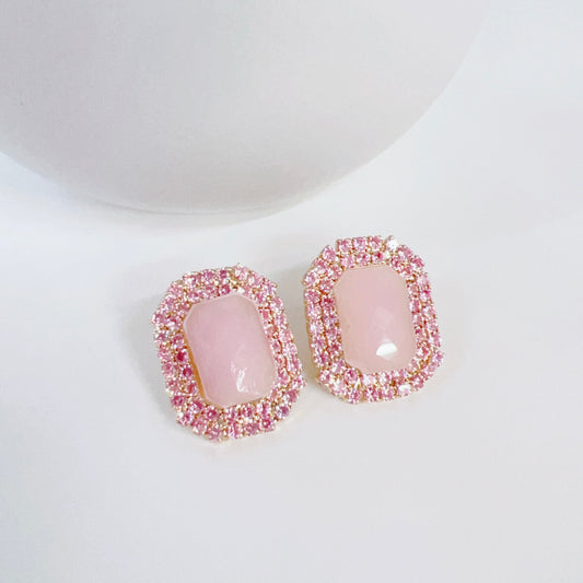 Vintage Glamour Pink Stud E21