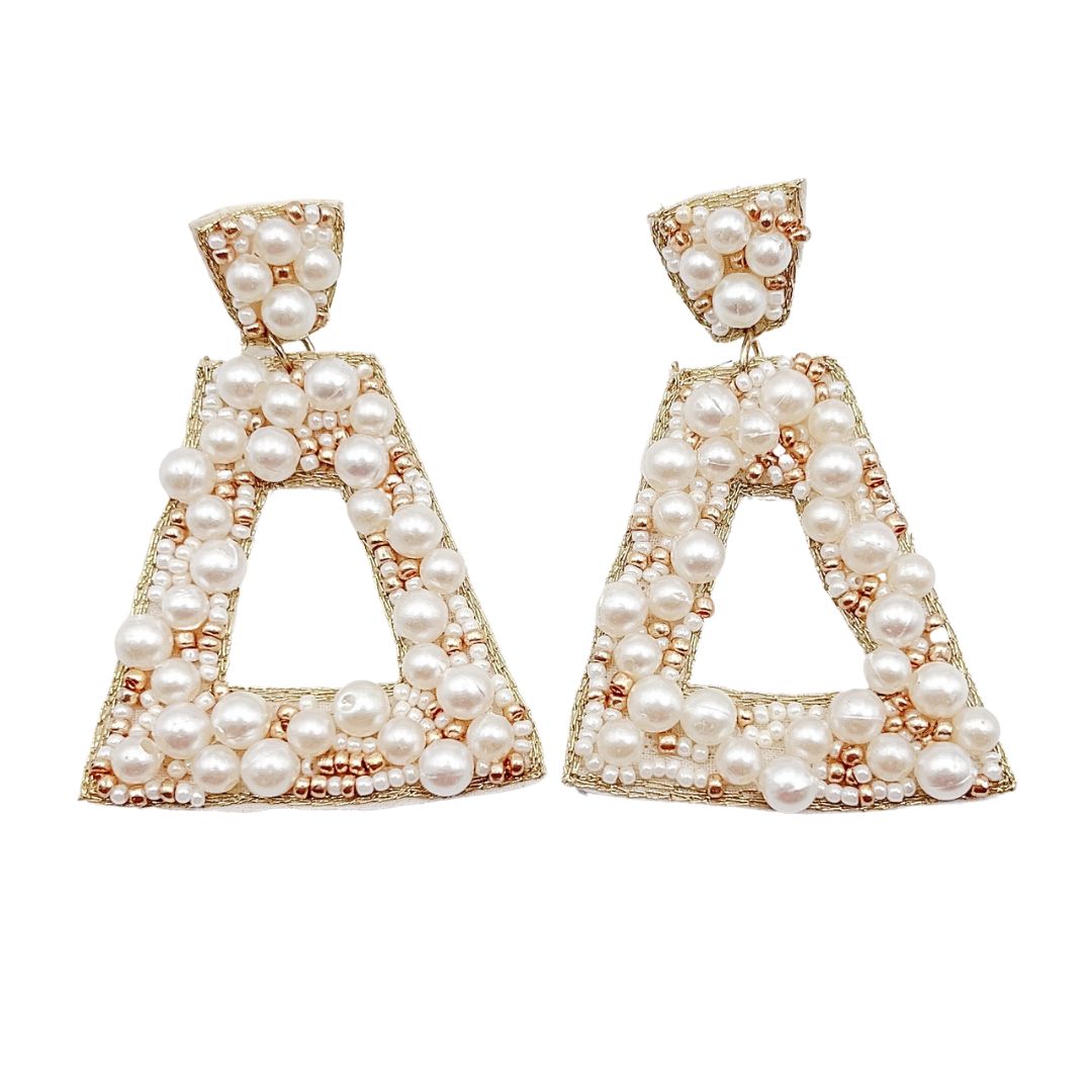 Penelope Pearl Earrings D81