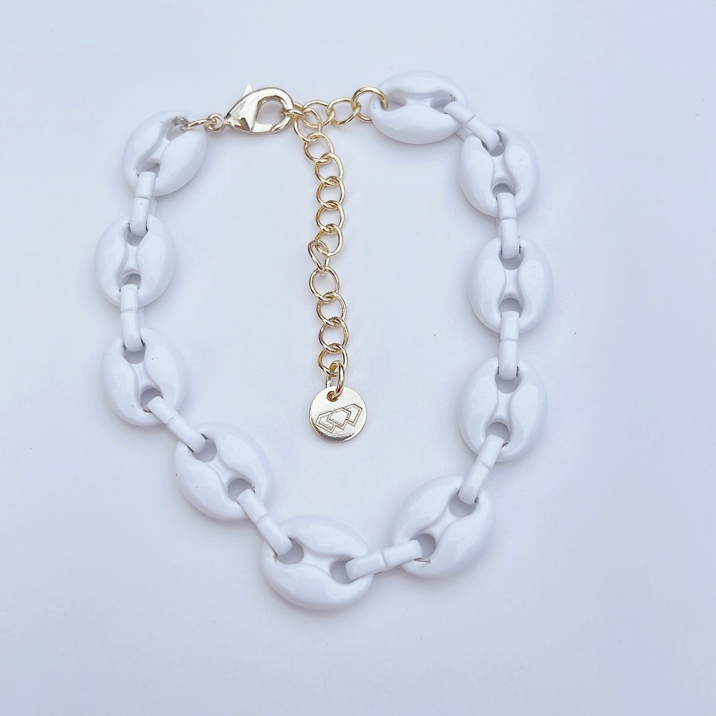 G white Bracelet O39