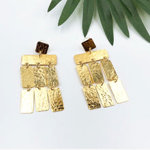 Load image into Gallery viewer, Lana Earrings A10
