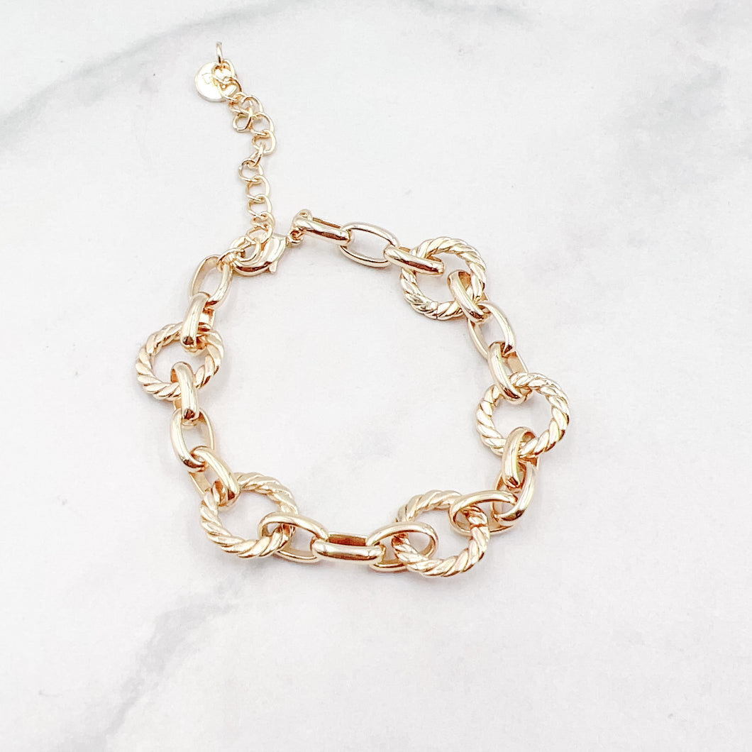 Circle Chain Link Bracelet Gold